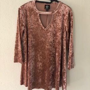 Bobeau Velour Top Size Small